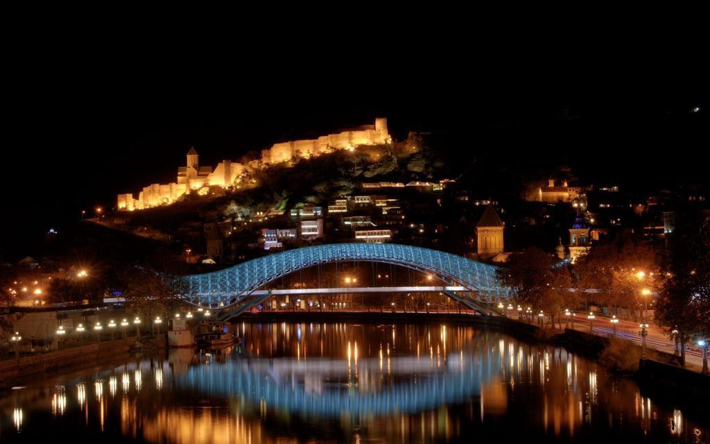 A Class Apartments In Old Tbilisi Shardeni Екстер'єр фото